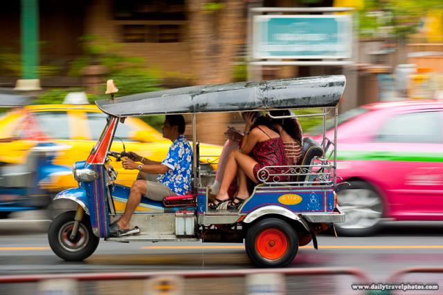 34- Tuk-tuk