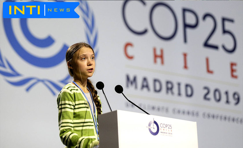 Greta Thunberg pronuncia su discurso ante el plenario de la Cumbre del Clima, este miércoles. Andrea Comas